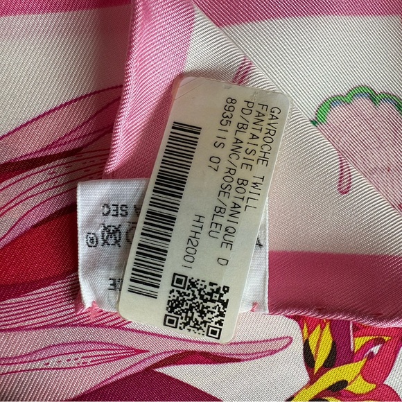 Hermes scarf pink brand new - Picture 4 of 5